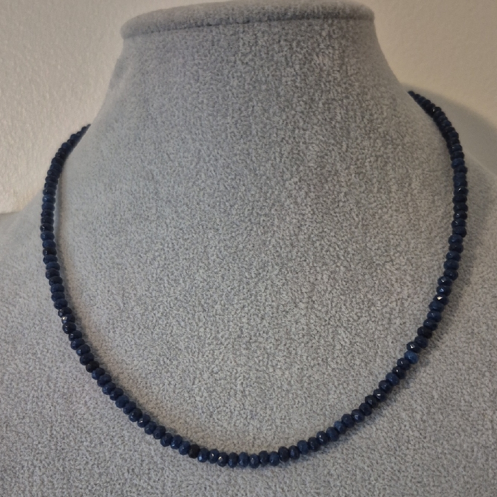 Faceted Blue Sapphires & Matching Braclet.Certificate Of Authenticity Enclosed